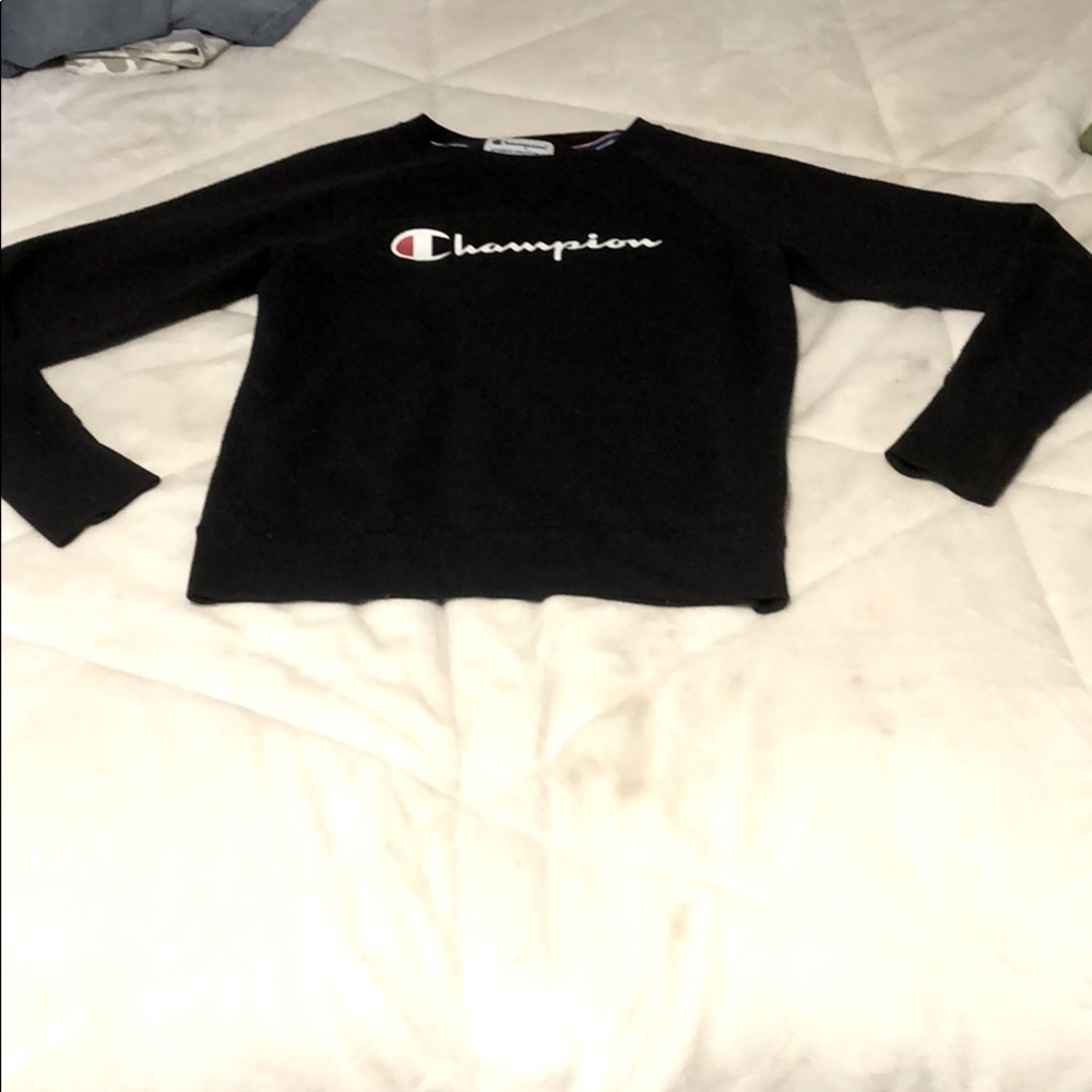 Black champion sweatshirt